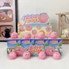 Novo produto: Caixa Surpresa Gato Glaceado Terra dos Sonhos Figura Fofa - Transparente, Colorida, Adorável Gato Brinquedo da Moda Figura Pequeno Ornamento