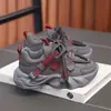 Zapatillas Casuales Antideslizantes para Niños 2025 Nuevo Estilo Otoño Niños y Niñas Ligeras Suela Suave Niños Medianos y Grandes Suela Suave Zapatos de Papá