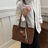 Bolsa de mano de gran capacidad para el tiempo libre, bolsa de mano retro popular versátil, bolsa para axila para estudiantes universitarios y viajeros, comercio exterior
