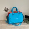 Design de nicho casual e moderno 2026 bolsa de viagem estilosa para viagens curtas para mulheres, bagagem de mão leve e de grande capacidade