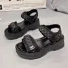 Sandálias Plataforma Salto Super Alto Solado Grosso para Mulheres 2023 Novo Verão Estilo K Velcro Romano Casual Praia Atacado