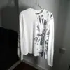 2026 Início do Outono Punk Americano Retrô Cinza Claro Estampado Mesclado Camiseta de Manga Longa para Homens e Mulheres Gola Redonda Slim Fit Versátil Tendência Marca