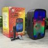 Nuevas luces de llama dobles de 8 pulgadas, luces coloridas, escenario cuadrado, baile, altavoz Bluetooth, micrófono con cable para exteriores OTY-809