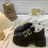 Mocasines Estilo Británico Mujer Otoño Nuevo Plataforma Tacón Grueso Moda Retro Mary Janes Pequeños Zapatos de Piel