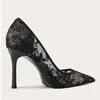 Tacones de Aguja Puntiagudos de Encaje Negro para Mujer 2026, Sexy y Elegantes, Versátiles para el Trabajo, Estilo de Malla Transpirable
