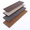 Suelo de Madera Plástica para Terraza Antideslizante Resistente al Desgaste Plástico Madera Sin Mantenimiento Agujero Redondo Segunda Generación Coextruido Plástico Madera Exterior Tablero con Textura de Madera en Relieve