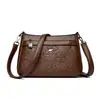 Bolso Transfronterizo para Mujer Gran Capacidad Bolso Repujado Nuevo Modelo 2026 para Mujer Bolso para Mamá de Mediana Edad Bolso para Suegra Bolso de Hombro Único Cruzado