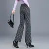 Nuevos pantalones de cuadros acampanados, elegantes y versátiles para mujer, moda otoño 2026, cintura alta elástica, pantalones casuales que adelgazan y estilizan la figura