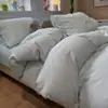 Juego de Ropa de Cama Minimalista Estilo Ins de Cuatro Piezas, Funda de Edredón, Sábana Plana, Funda de Edredón, Sábana Ajustable, Modelo Nuevo para Dormitorio de Estudiante, Juego de Tres Piezas, Lavable a Máquina