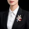 Broche de cristal de strass de alta gama estilo coreano, pasador de aleación, accesorio anti-exposición, broche floral moderno y exquisito, venta al por mayor
