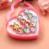 En Stock caja de anillo de amor de dibujos animados para niños vidrio brillante juguete de niña resina acrílico entrega de una pieza
