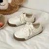 Zapatos Blancos Gruesos y Peludos Versátiles Estudiante Casual Zapatos de Tabla Mujer 2026 Nuevo Otoño/Invierno Zapatos de Pan Zapatos Cálidos para Mujer