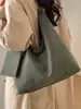 Bolsa de Ombro Feminina Transfronteiriça 2026 Nova Coleção Outono/Inverno Estilo Preguiçoso Grande Capacidade Retrô Sob o Braço Bolsa Tote para o Dia a Dia