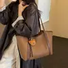 Bolsa tote única e estilosa para mulheres, nova bolsa de ombro e debaixo do braço de grande capacidade vintage, bolsa de mão para o dia a dia