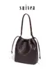 Bolsa Plissada Artesanal Novo Estilo Primavera e Verão, Bolsa Saco Nuvem Estilo Preguiçoso, Atacado Direto da Fábrica, Bolsa de Ombro Transversal para o Dia a Dia