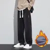 Jeans Juveniles Forrados de Polar para Invierno Jeans Rectos de Pierna Ancha para Hombre Pantalones Sueltos para Hombre Estilo Retro Nuevo Americano