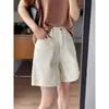 Shorts de Mezclilla Color Albaricoque para Mujer, Estilo Delgado de Verano, Tallas Grandes, Cintura Alta, Corte Holgado, Pantalones de Cinco Puntos de Pierna Ancha Adelgazantes Adecuados para Caderas Anchas y Muslos Gruesos