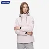 Chaqueta Exterior Tres en Uno Moda Otoño e Invierno 2026 Cortavientos Impermeable Chaqueta de Montañismo para Hombres y Mujeres con Forro Interior Desmontable
