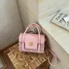 Bolsa transversal 2026 nova, casual, moderna, simples, de nicho, para mulheres, bolsa de ombro, bolsa de mão fashion, bolsa pequena quadrada