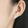 Pendientes de Trébol de Cuatro Hojas Artísticos Estilo Coreano Plateados Mori Pendientes de Flor Fresca Simples para Mujer Joyería de Oreja de Moda