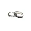 Son anillos de pareja negros o blancos para hombres y mujeres diseño de nicho ins anillos a juego de alta gama minimalistas anillo abierto estilo frío
