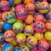 Bola Gashapon 2 Yuan Gashapon 3 Yuan Bola de Regalo Máquina Gashapon Máquina de Dulces Gashapon Familia de Ingeniería Dos Yuan Tres Yuan Bola de Regalo