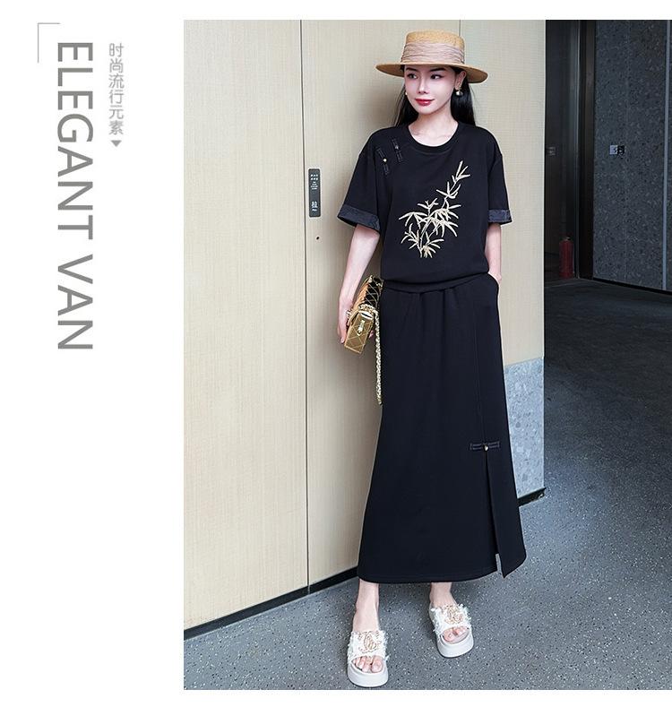 跨境淘货源分销2024春夏秋季裙子新款街头潮流减龄小个子爆款欧货网红款运动套装休闲运动气质休闲时尚流行新款春夏秋装春夏秋装女装时尚套装套装女装春夏秋季套装女套装女女士运动服女装两件套套装卫衣套装休闲套装春夏秋季套装女装时尚套装盐系休闲套装女装2024百搭设计感小众洋气欧货阿里国际站跨境采购Cross-border, online source, distribution 2024 spring and summer autumn, skirts, new styles, streets, trends, age reduction, small, explosive, European goods, network red, sportswear, leisure sports, temperament leisure, fashion popular, new spring and summer autumn clothing, spring and summer autumn women's clothing, fashion suits, women's suits, women's sportswear, women's two-piece, hoodie suit, Suit, leisure suit, spring summer autumn suit women's dress, fashion suit, salt department, leisure suit, women's dress 2024, everything, design sense, niche, foreign style, European goods, Ali International Station, cross-border procurement