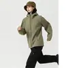 Chaqueta soft shell para exteriores para hombre y mujer, marca de moda, adecuada para senderismo y viajes, cortavientos, protección solar, abrigo exterior a prueba de viento, talla grande