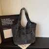 Bolso de mezclilla retro casual 2026 nuevo bolso tote bolso de mano versátil para el trabajo bolso tote de gran capacidad