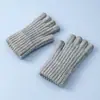 Guantes de estudiante para hombre otoño e invierno a prueba de frío cálidos de lana tejida sin dedos medio dedo ciclismo conducción guantes gruesos de medio dedo