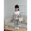 Conjunto Feminino Infantil Verão Novo Colete Xadrez Suspensório Renda Conjunto de Três Peças Menina Bebê Cinza Conjunto Fashion