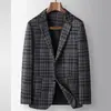 Traje Casual para Hombre 2026 Primavera y Otoño Lujo Ligero Negocios Cuadros Un Botón Blazer de Moda para Hombres Jóvenes y de Edad Media