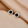 Collar Doble Cara de Acero de Titanio con Números Romanos en Blanco y Negro para Mujer, Cadena de Clavícula Simple y de Moda, Juego de Joyería de Alta Gama que No se Desvanece
