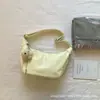 Bolso Bandolera Tipo Dumpling para Mujer, Nuevo 2026 Moda Trendy Primavera y Verano, Bolso de Hombro de Alta Gama para el Trabajo, Gran Capacidad