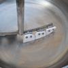 Calentamiento electromagnético wok de agitación planetaria elevación hidráulica wok para verter salsa material de fondo para olla caliente equipo para freír