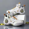 Zapatos de baloncesto de nuevo estilo para hombre, botas de combate de caña alta, transpirables, antideslizantes, resistentes al desgaste, amortiguadores, zapatillas para estudiantes de secundaria, zapatos deportivos para piso de cemento para hombre