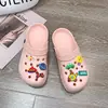Zuecos de verano para mujer para enfermeras, de suela blanda, modernos, aptos para uso en exteriores, de suela gruesa, antideslizantes, para personal médico y estudiantes, sandalias cerradas para mujer