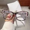 Gafas de lectura con diseño de bloques de color estilo europeo y americano, forma de ojo de gato, para mujer, modernas, de alta definición, anti luz azul, con estampado floral, a la moda, elegantes, para personas mayores