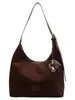 Bolso de mano retro estilo francés con acabado mate, nueva colección otoño 2026, bolso de hombro moderno, adecuado para uso diario, ir al trabajo y como bolso cruzado pequeño
