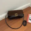 Bolsa de ombro feminina de design de nicho transfronteiriça, moderna, 2026, nova, retrô, casual, para o dia a dia, de ombro único, transversal, pequena quadrada
