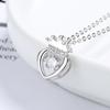 Collar inteligente en forma de corazón para mujer Cadena de clavícula de plata esterlina S925 Elegante lujo ligero Corona Colgante de corazón latiendo Regalo ins