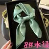 Pañuelo cuadrado de satén de seda sintética de color liso de 70 cm para mujer, primavera y otoño, elegante y simple, bufanda de cuello versátil, pañuelo para la cabeza decorativo
