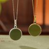 Yilu plata S925 plata esterlina chapado en oro jade Hetian jade redondo Seguridad Alegría colgante simple elegante colgante para combinar con todo