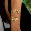 Pulseira de Braço Vintage Floral Europeia e Americana com Linhas Geométricas, Pulseira de Braço Superior Floral Verde, Abertura Ajustável para Mulheres