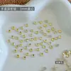 Pedras de Strass Mini para Nail Art com Fundo Plano em Formato de Coração, Pedras de Strass Tendência em Formatos Irregulares, Pedras de Strass de Vidro Coração Pêssego, Decorações de Unha Usáveis