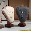 Soporte de exhibición de collar con veta de nogal Maniquí Soporte para collar Accesorios de exhibición de ventana de joyería Soporte de exhibición de joyería Exhibición