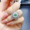 Venta al por mayor de fábrica Popular Colgante de Esmeralda Natural Plata S925 Incrustado Piedra Principal 4*4 Joyería de Lujo Venta Directa de Fábrica