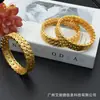 Pulsera de Aleación Chapada en Oro de Venta Caliente Novia de Dubái India Lujo Ligero para Mujer Boda Oro Arena Pulsera Joyería Al por Mayor