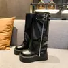 Botas de moda estilo europeu e americano para mulheres, novas botas longas de sola grossa para outono e inverno 2026, que aumentam a altura para pessoas baixinhas, botas estilo calça da moda e versáteis