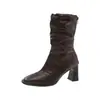 Botines cortos de tacón grueso para mujer, nuevos botines ajustados de otoño e invierno 2026, modernos botines estilo Martin de celebridad de internet, versátiles